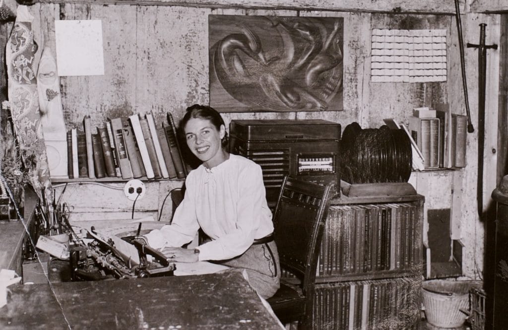 alt= Virginia Lee Burton.