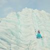 alt= Cholitas Escaladoras_Le Gist_Todd Antony_cholita climbing glacier