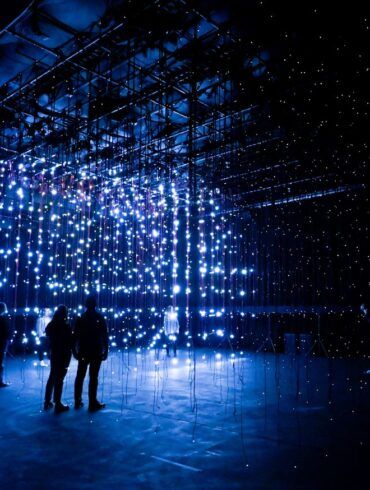 alt= Photo Installation NOWISWHENWEARE (the stars) Andrew Schneider at Rambert Studio.